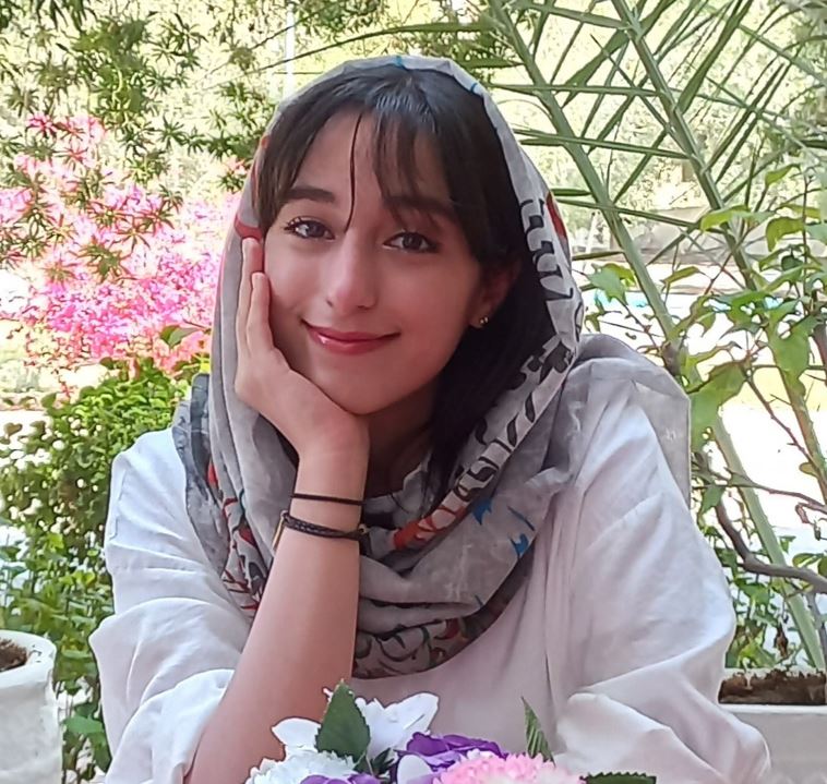تصویر یاسمین سلیمیان مدرس آیلتس